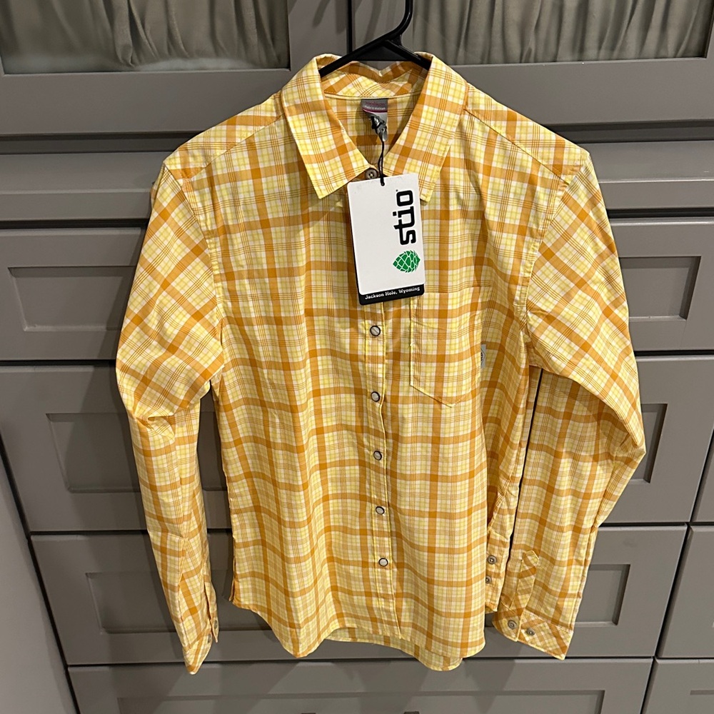 Stio women’s Sidley Shirt in Starburst Yellow Plaid